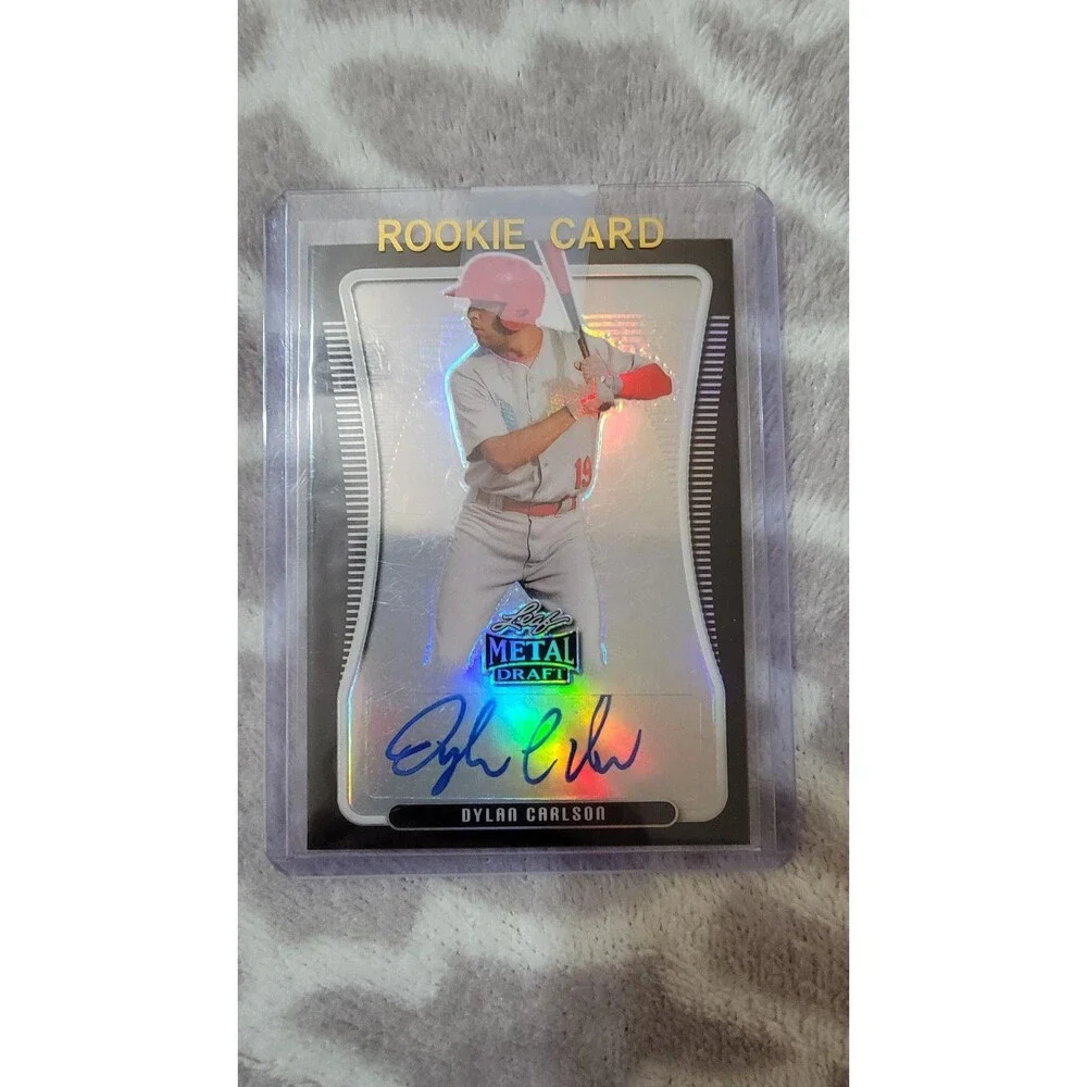 Dylan Carlson Sticker Autos /75 /15, Leaf Metal Draft, Penini Absolute Cardinals